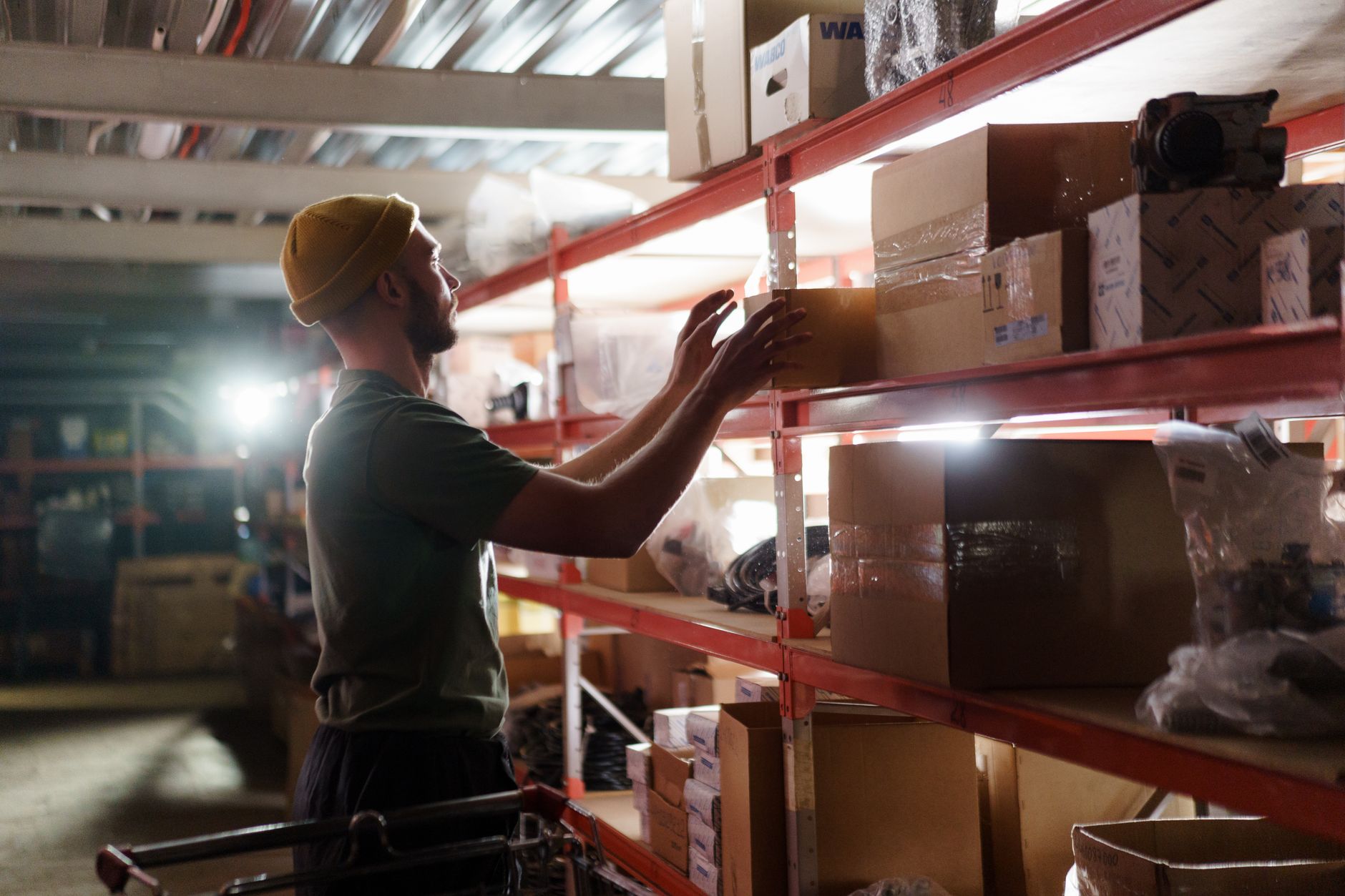 Comment valoriser efficacement les stocks : enjeux financiers et comptables ?