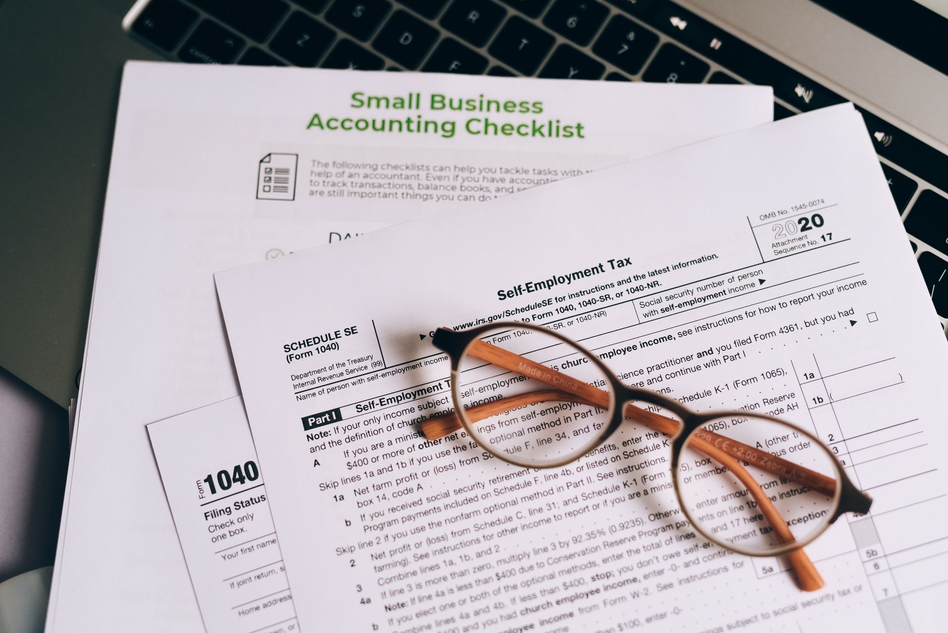 Quels sont les enjeux et les bonnes pratiques liés au contrôle interne en comptabilité ?
