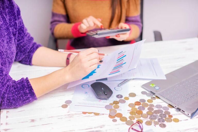 Comment l&rsquo;expert comptable participe-t-il à l&rsquo;analyse des coûts de revient ?